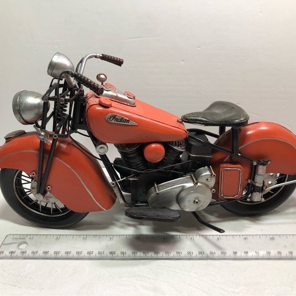 Vintage Metal Indian Motorcycle Model 14” Long - Picture 2 of 14
